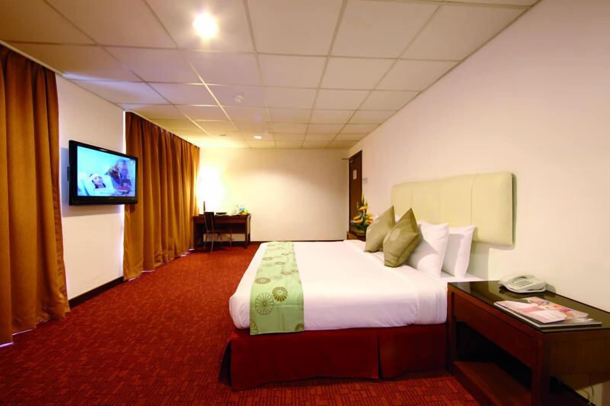 Jewels Hotel Kota Bharu Bagian luar foto