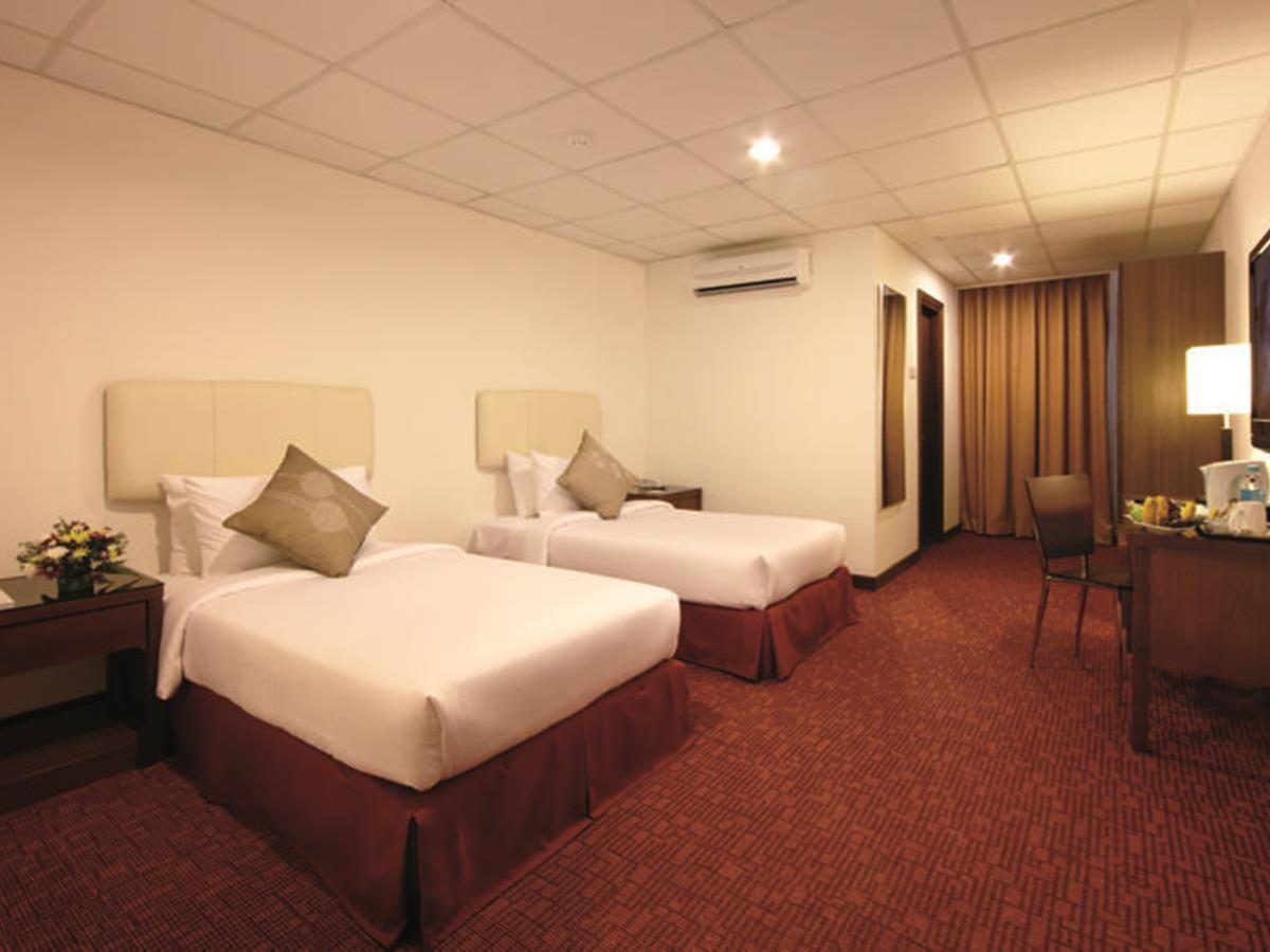 Jewels Hotel Kota Bharu Bagian luar foto